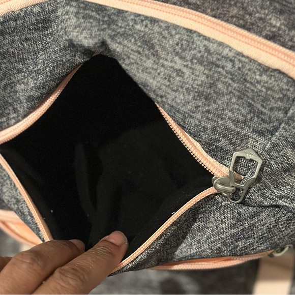 Adidas book bag - Picture 10 of 14